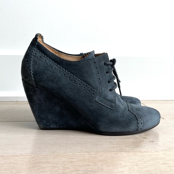 BALENCIAGA - Made in Italy Arena Suede Derby Lace-Up Blue Wedges Shoes - Picture 9 of 14